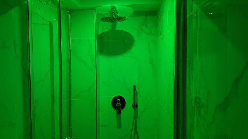 Double or Twin Room Private Bathroom